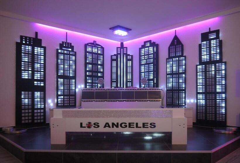 ジュニアスイート, Oma's Küche & Quartier