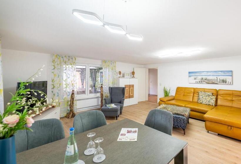 1ベッドルームアパートメント, Oma's Küche & Quartier