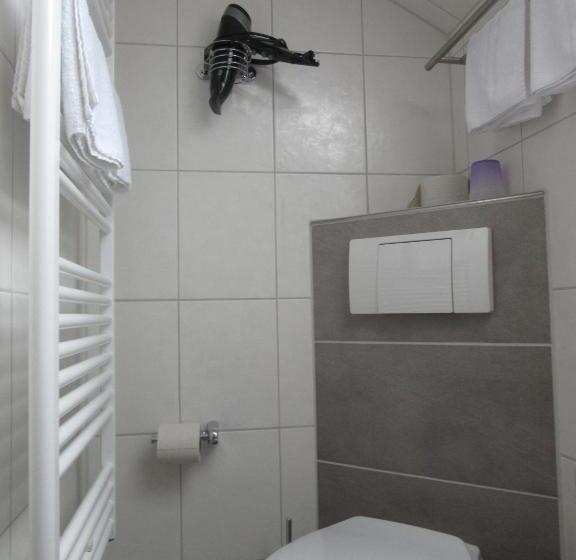 四人标准间, Restaurant Jonkhans