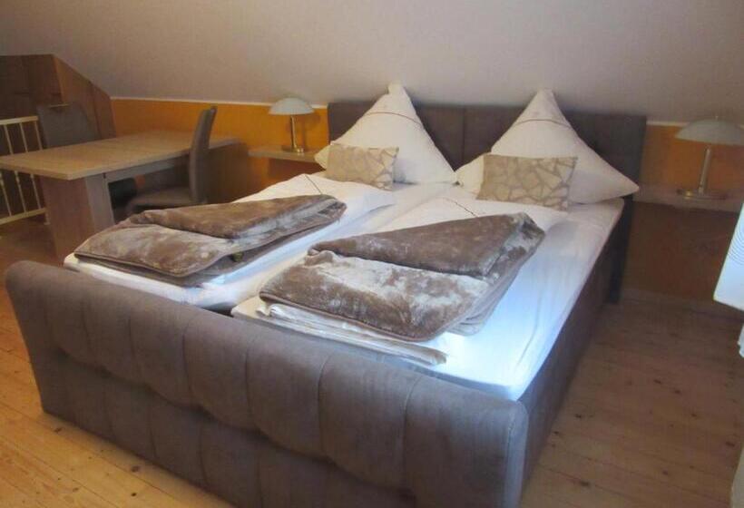 两卧家庭套房, Restaurant Jonkhans