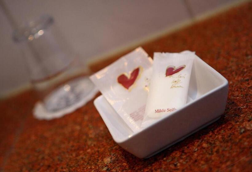 غرفة كلاسيكية, Restaurant Wanders