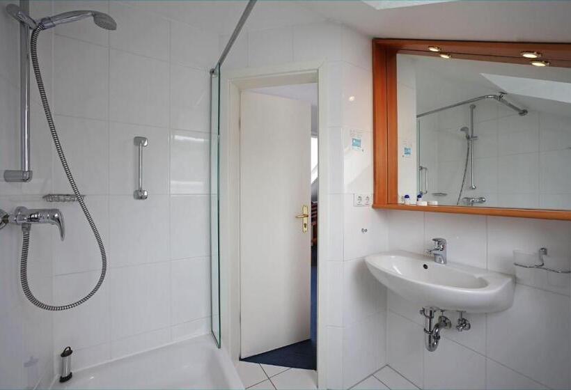 شقة كلاسيكية غرفة نوم واحدة, Rungholt