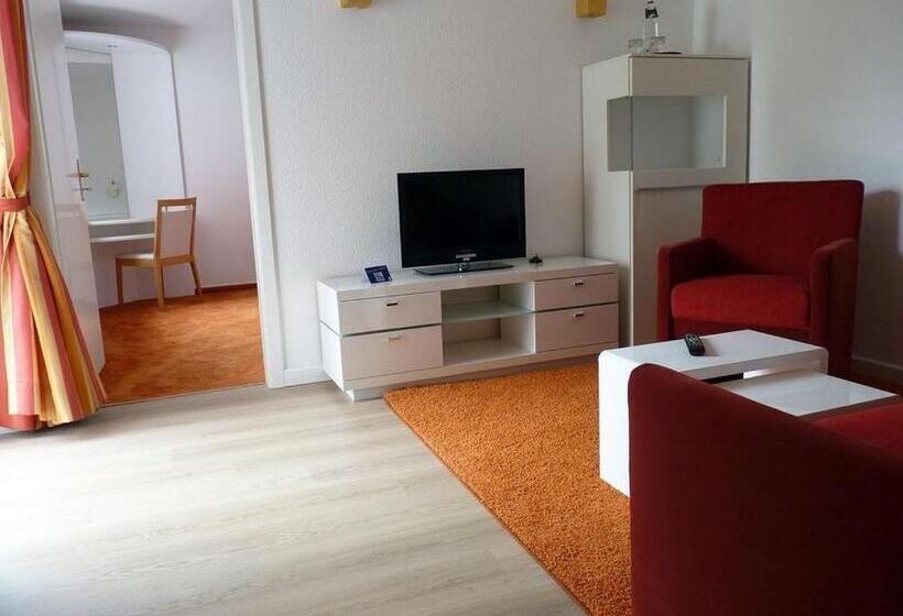 חדר קלאסי עם מרפסת, Rungholt