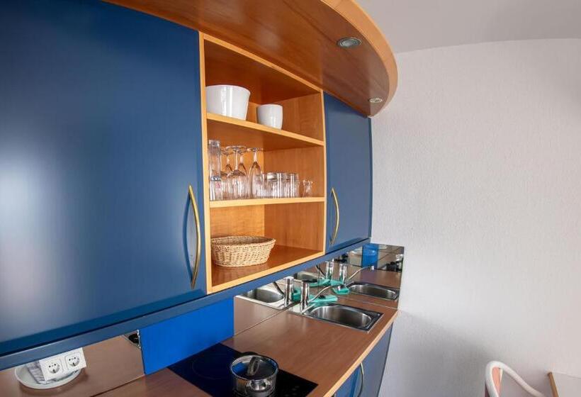 شقة كومفورت غرفة نوم واحدة, Rungholt