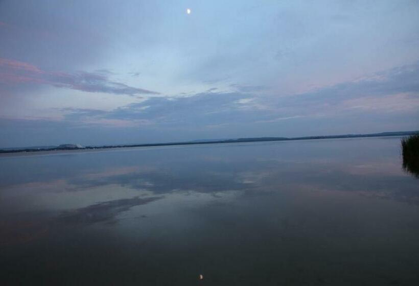 标准单人间, Strandhotel Weißer Berg