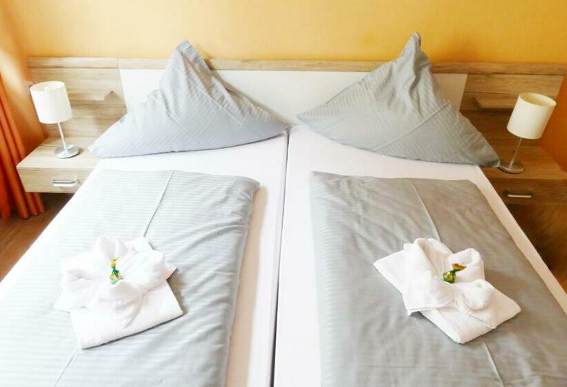 غرفة قياسية, Weserstuben