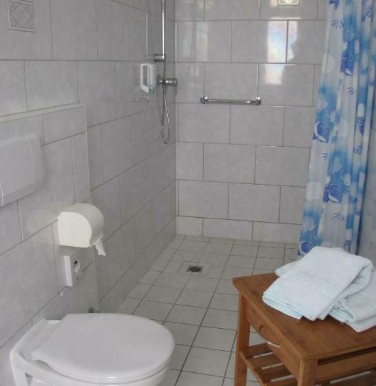 غرفة كومفورت, Willert