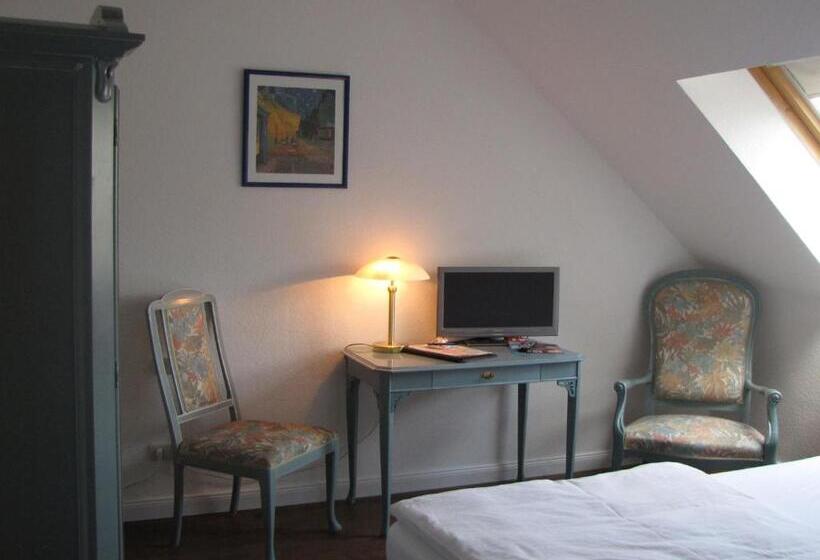 غرفة كومفورت فردية, Willert