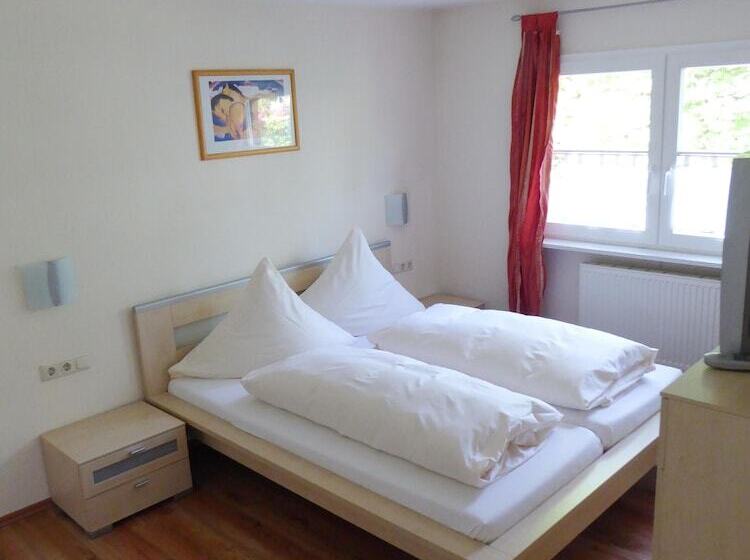 Семейный Номер, Landhotel Rebstock