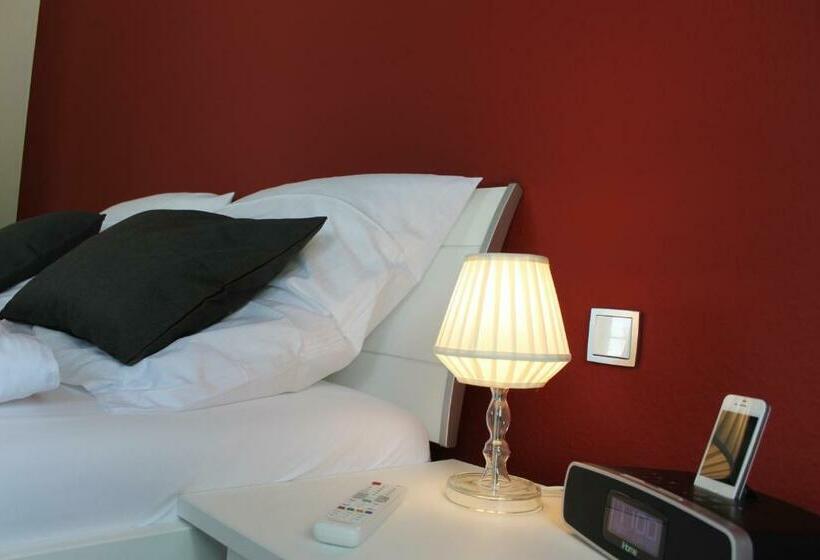 스탠다드 룸, Motel 501