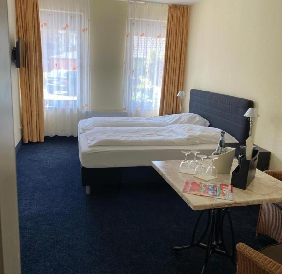 Семейный Номер, Nordseehotel Benser Hof Am Hafen