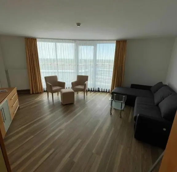 スイート, Nordseehotel Benser Hof Am Hafen