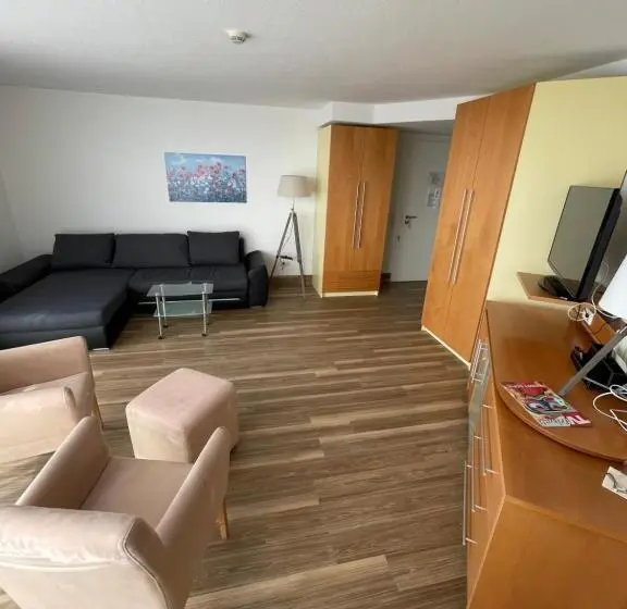 スイート, Nordseehotel Benser Hof Am Hafen