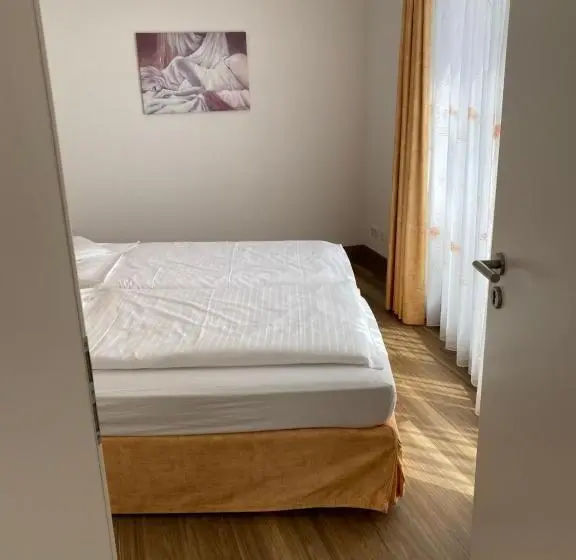 スイート, Nordseehotel Benser Hof Am Hafen