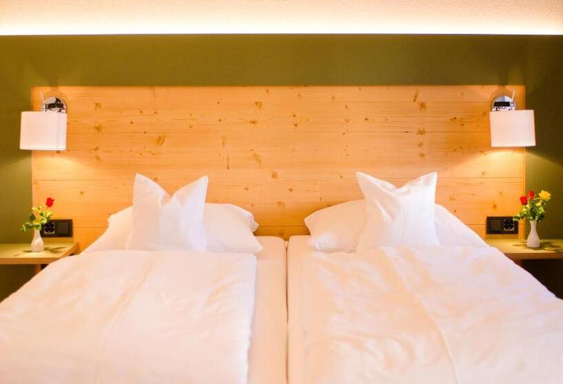 Comfort room with balcony, Schreyers Hotel Restaurant Mutzel