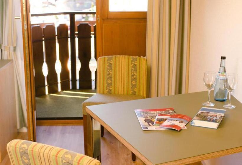 带1个卧室的带阳台的公寓, Schreyers Hotel Restaurant Mutzel