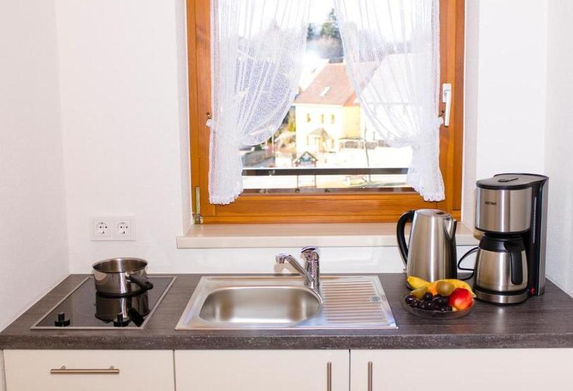 带1个卧室的带阳台的公寓, Schreyers Hotel Restaurant Mutzel