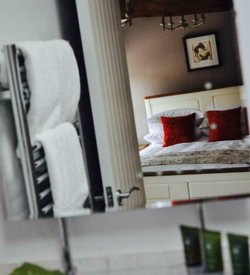 Standardrum, Pyne Arms