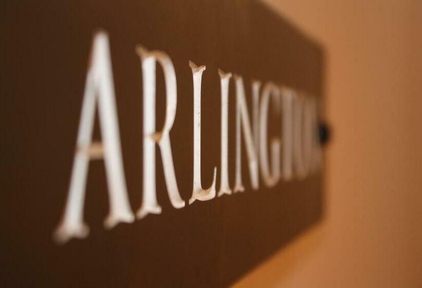 Standardrum, Pyne Arms