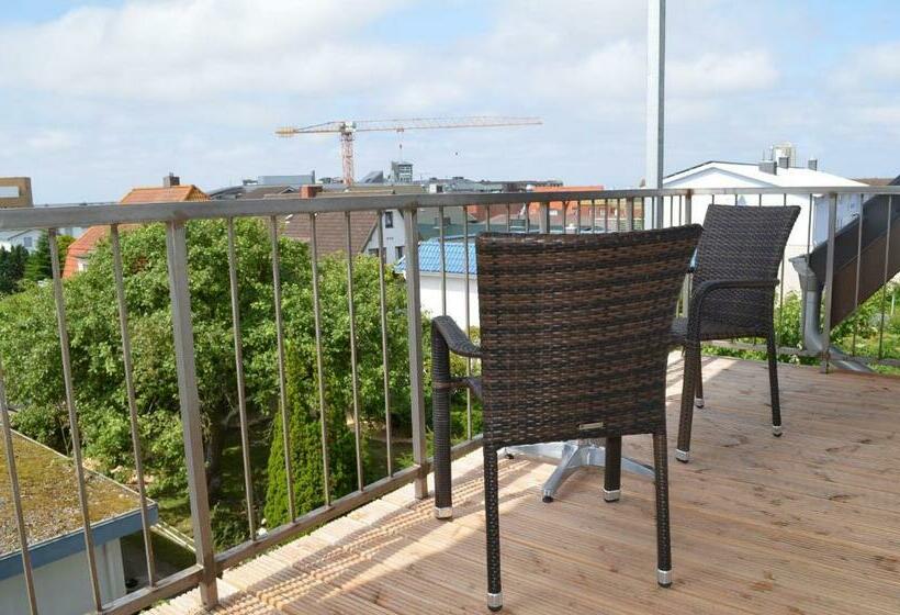 带阳台精选间, Bernstein Hotel Bootshaus