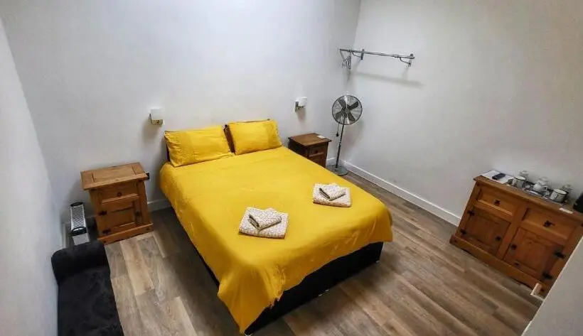 ファミリールーム, Deepcut Lodge Bed & Breakfast