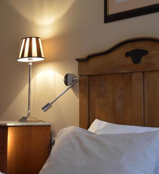 Классический Номер, Gasthof Zum Storch