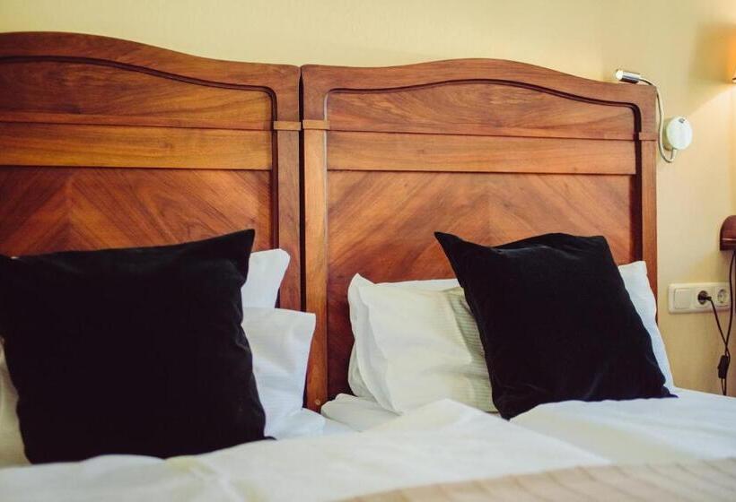 Классический Номер, Gasthof Zum Storch