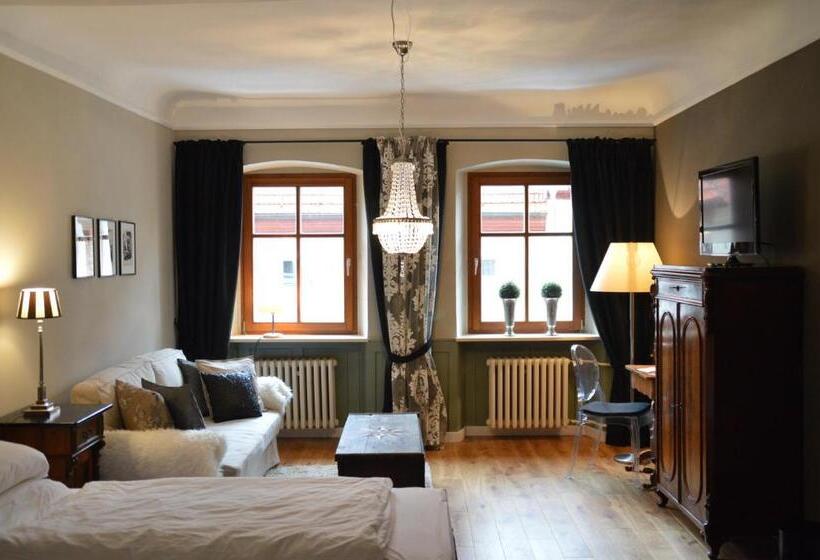 Quarto Clássico, Gasthof Zum Storch