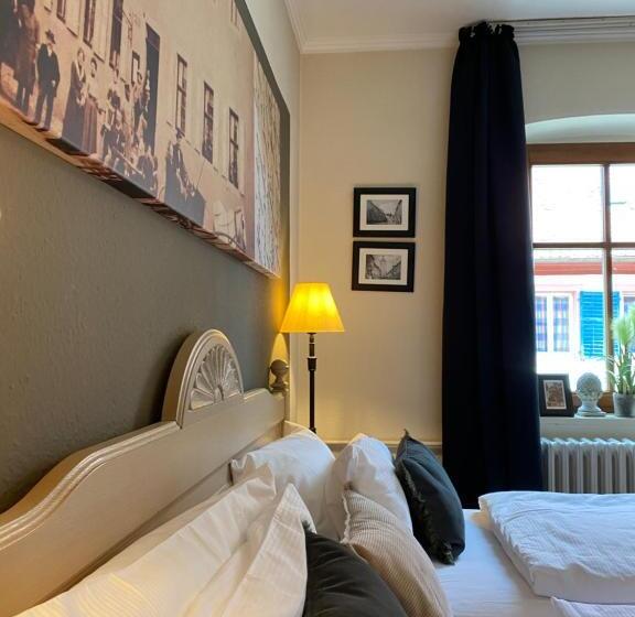 Классический Номер, Gasthof Zum Storch