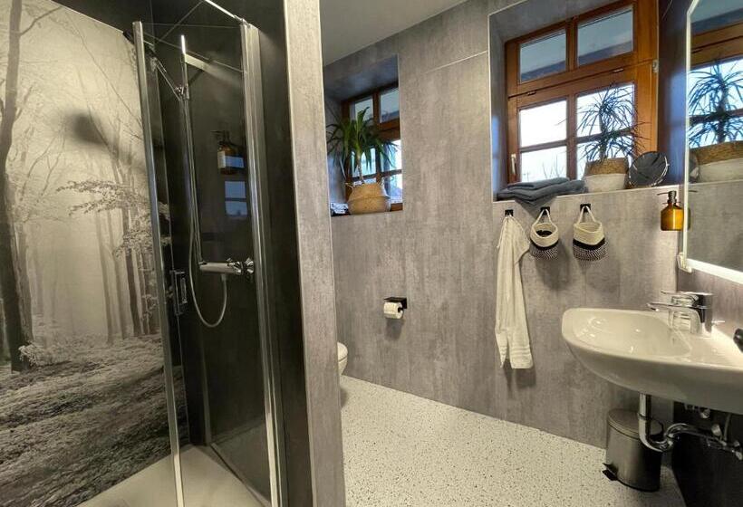 Quarto Clássico, Gasthof Zum Storch