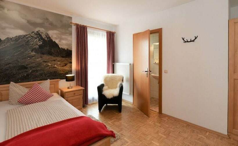 Номер Стандарт Индивидуальный с Балконом, Landhaus Marga