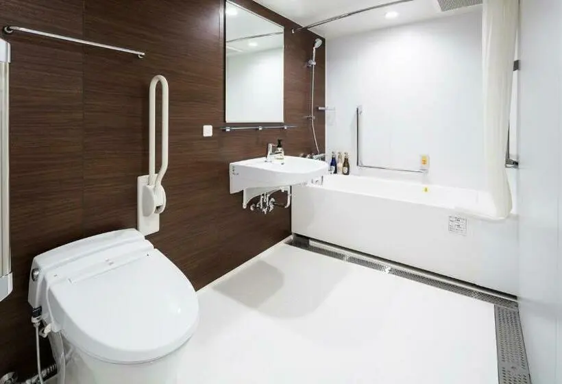 Standard-invahuone, Mystays Yokohama Kannai