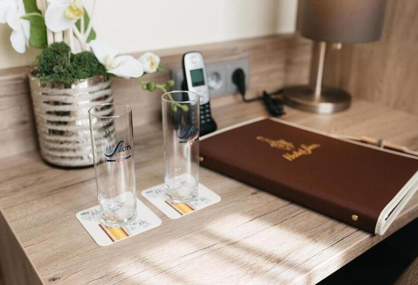 스탠다드 룸, Sion