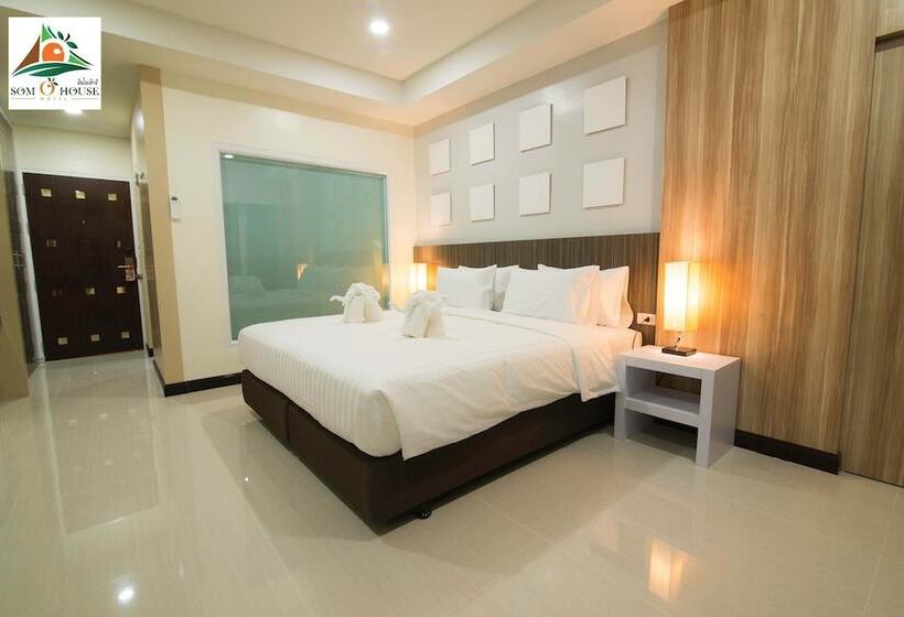 غرفة ديلوكس, Som O House