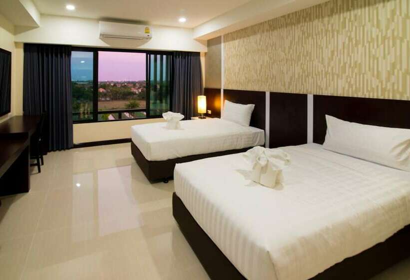 غرفة سوبيريور, Som O House