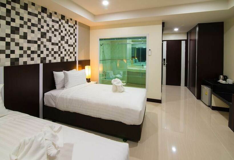 غرفة ديلوكس, Som O House