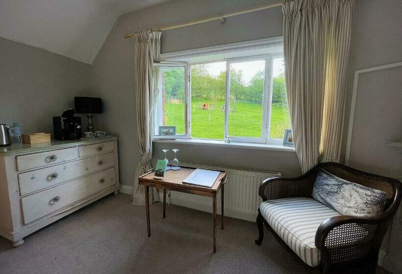 디럭스 룸, The Woodlands