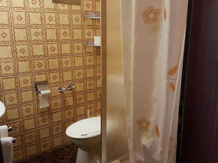 스탠다드 룸, Zur Fredeburg