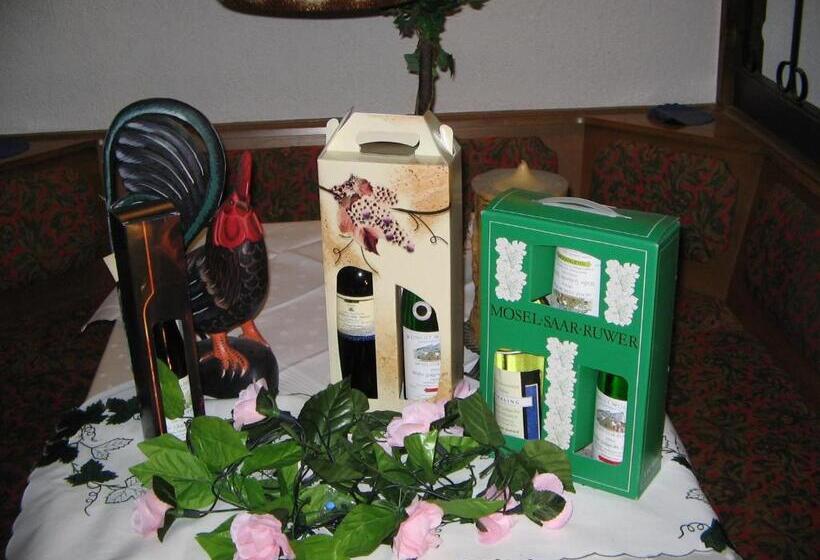 , Landhotel Restaurant Wolfshof