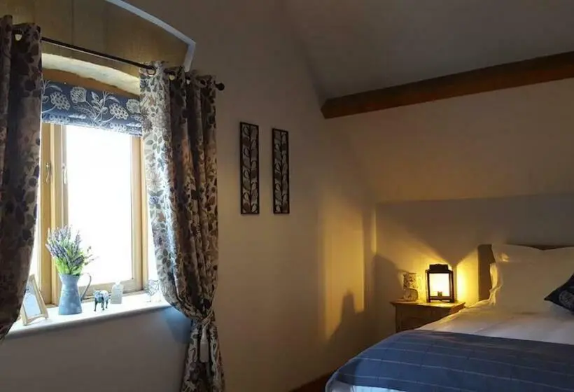 キングサイズベッドのデラックスルーム, The Old Stables Bed & Breakfast