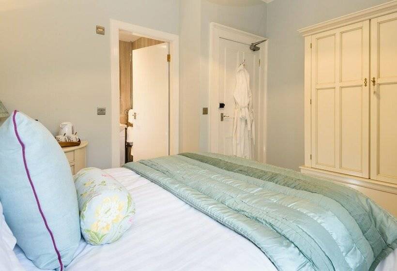 غرفة قياسية, Glenshieling House