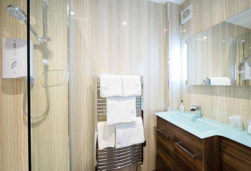 غرفة قياسية, Glenshieling House