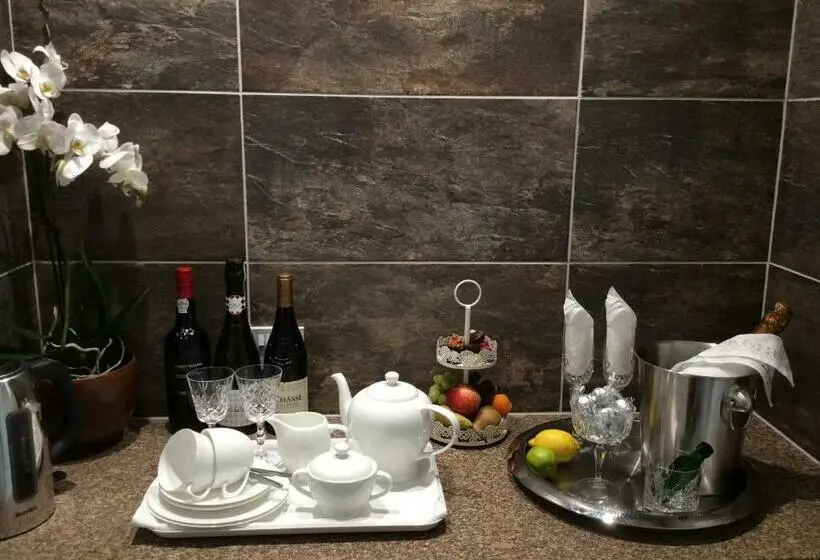 Deluxe-huone Merinäkymä, Lillian May Bnb