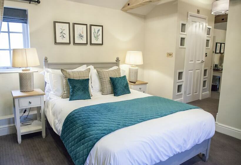 标准间, The Bell Alderminster