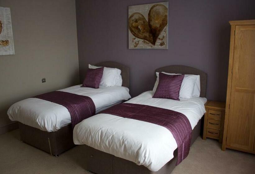 디럭스 룸, The Clyffe