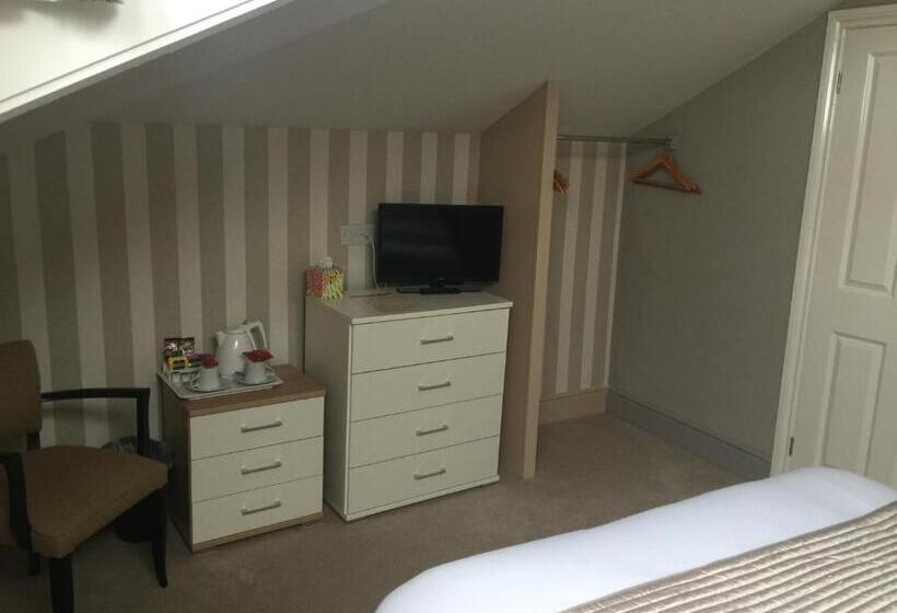 디럭스 룸, The Clyffe