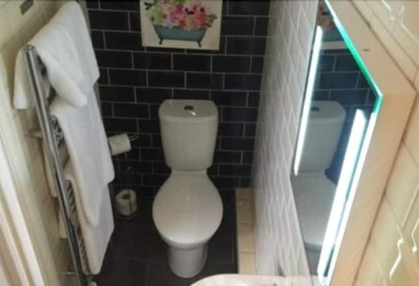 디럭스 룸, The Clyffe