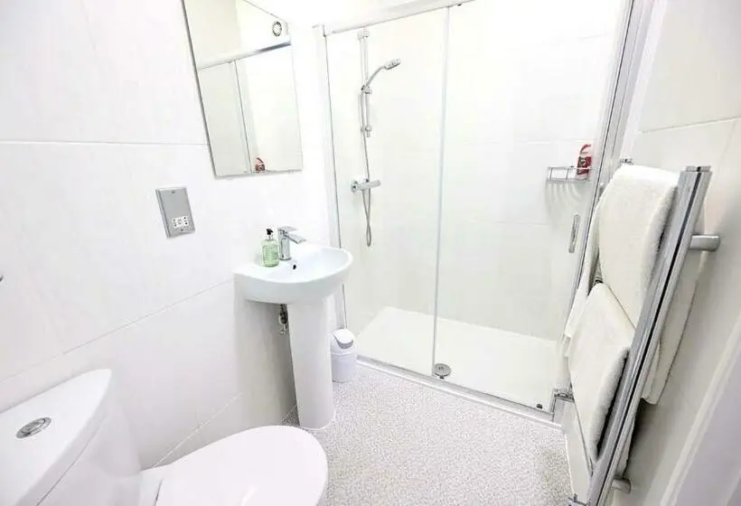 Standard-huone, The Hathaways