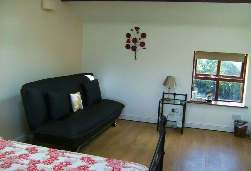 家庭间, Brook Barn B&b