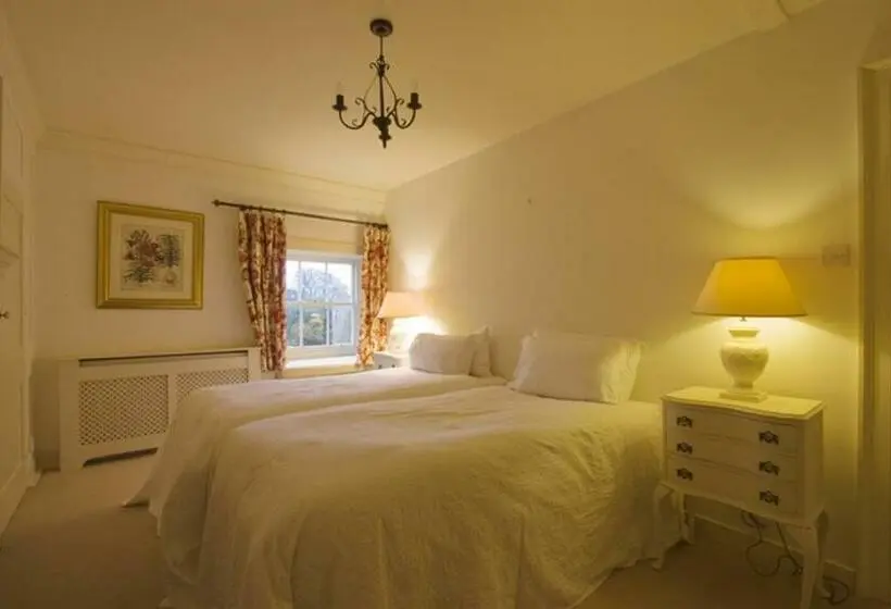 ガーデンビュースーペリアールーム, East Pallant Bed And Breakfast, Chichester Holiday Properties